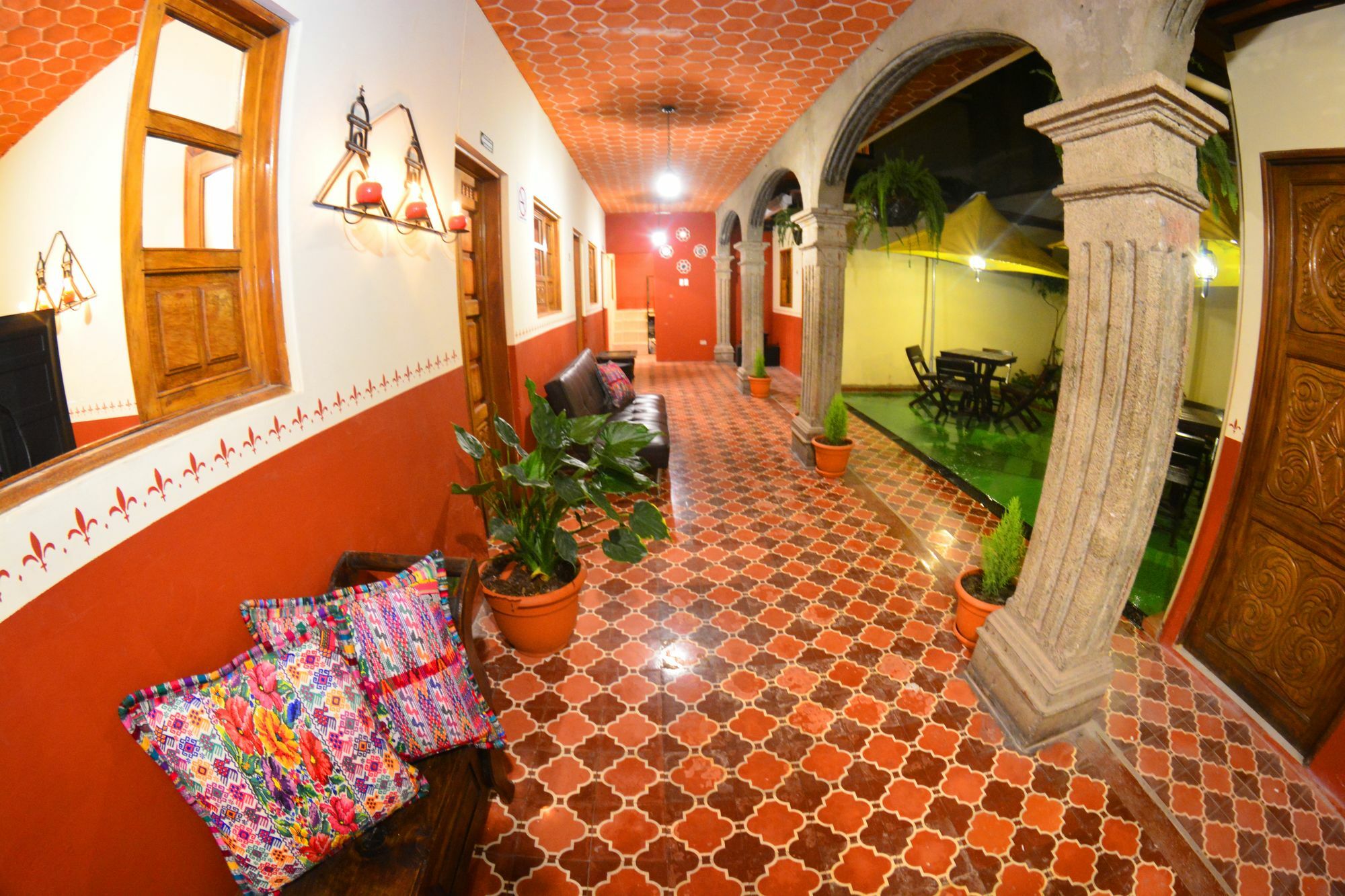 Posada De San Carlos La Quinta 안티구아 과테말라 외부 사진